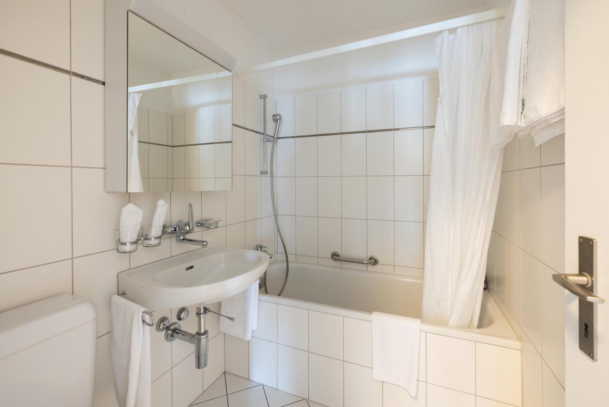 Ema House Serviced Apartments Aussersihl زيورخ المظهر الخارجي الصورة